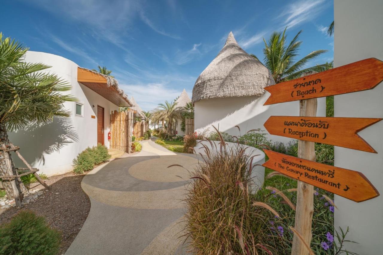 Resto Sea Resort - Baan Krut Прачуап-Кхірі-Кхан Екстер'єр фото